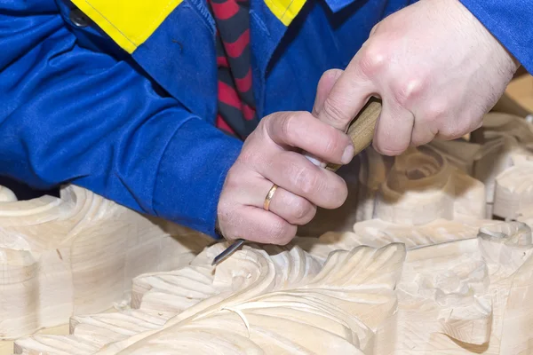 Gouge wood chisel carpenter tool working — Stock Photo, Image