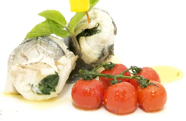 Baked fish with cherry tomatoes — Stock Photo, Image