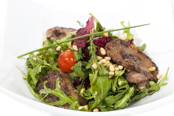 Salada de fígado de coelho com arugula — Fotografia de Stock