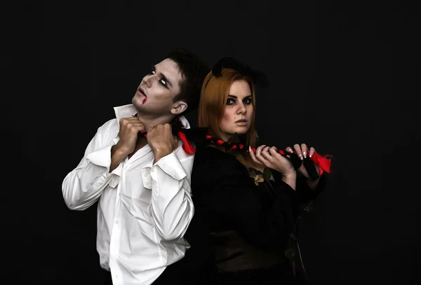 Bruxa e um vampiro — Fotografia de Stock