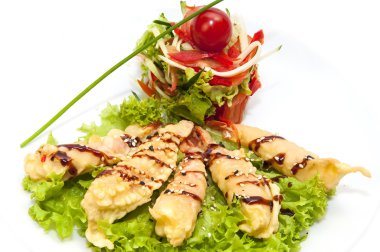 karides tempura ve salata