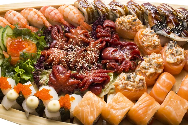 Sushi giapponese pesce e frutti di mare — Foto Stock