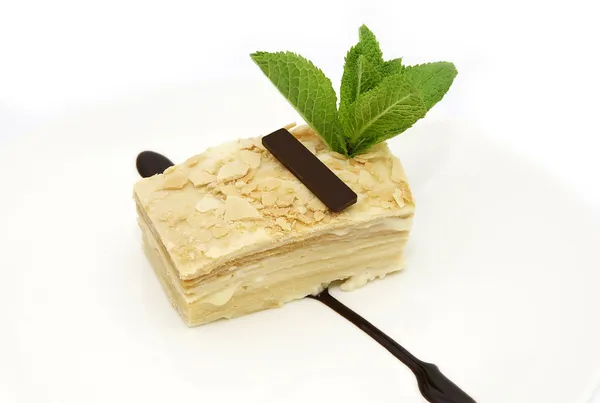Pedaço de bolo de camada decorado w — Fotografia de Stock