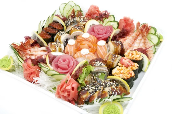 Japon suşi balık ve deniz ürünleri — Stok fotoğraf