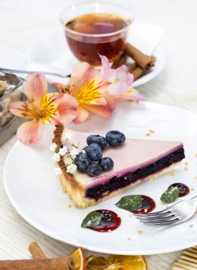 böğürtlenli turta