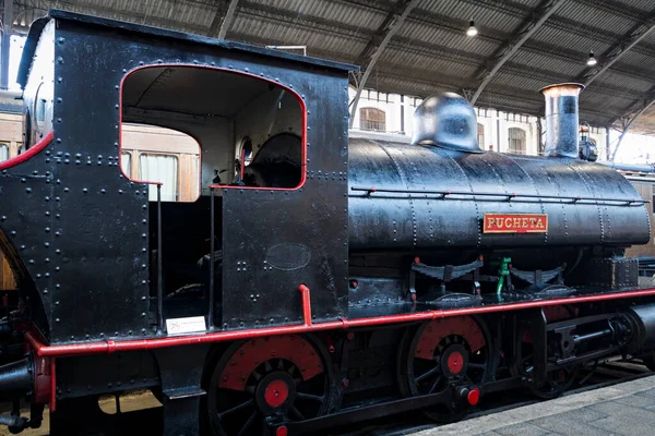 MADRID, İspanya - 27 Mart 2018: Demiryolu Taşımacılığının Gelişiminin Tarihi Müzesi       