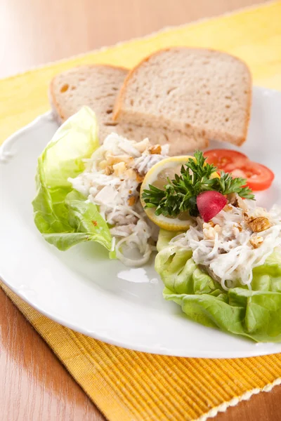 Pollo alla griglia con sedano e panna — Foto Stock