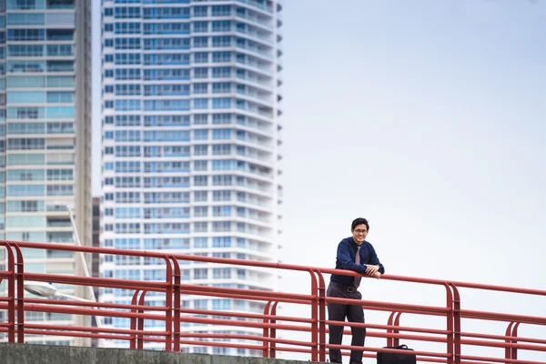 Retrato del trabajador de oficina chino orgulloso y confiado —  Fotos de Stock