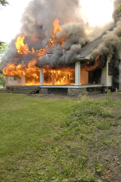 Casa Incendio — Foto Stock