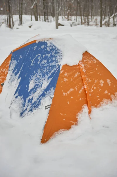 Tenten Sneeuw Slapen Net Storm — Stockfoto