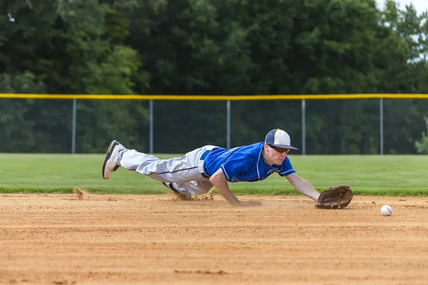 Giocatore di baseball adolescente — Foto Stock