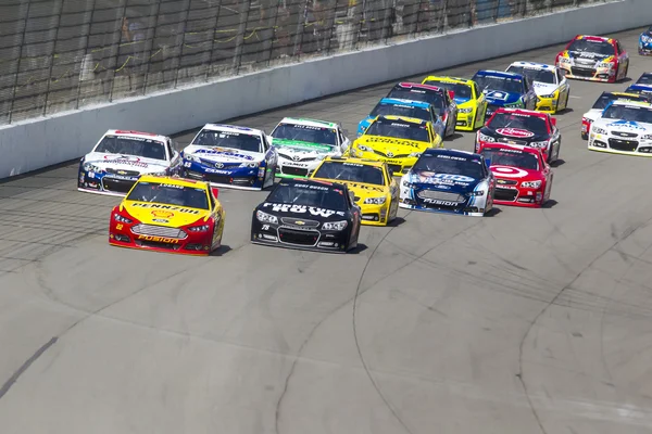 NASCAR 2013: Sprint Cup Series tiszta Michigan 400 augusztus 18 — Stock Fotó