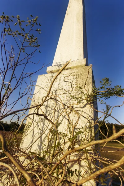 Grabsteine in der Dämmerung — Stockfoto