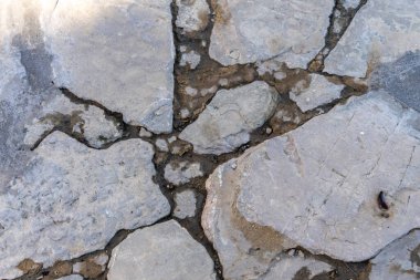 Fas 'ta antik bir şehirde taş geçit.