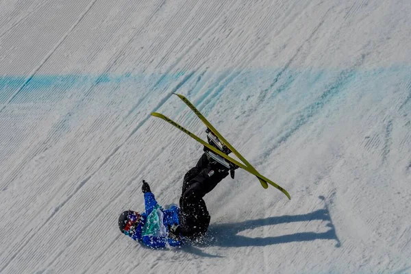 Leonardo Donaggio Italien Tävlar Beijing 2022 Freestyle Skidåkning Män Vid — Stockfoto