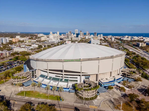 2022年2月24日 美国佛罗里达州圣彼得堡 特罗皮卡纳球场 Tropicana Field 是一座圆顶体育场 自1998年美国职业棒球大联盟坦帕湾球场 Tampa Bay Rays — 图库照片