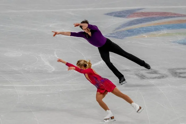 Michael Marinaro Kirsten Moore Towers Can Performed Pair Figure Skating — 스톡 사진