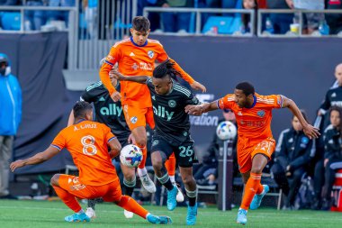 Charlotte FC Forward YORDI REYNA Chiclayo, Peru FC Cincinnati 'ye karşı Charlotte, Kuzey Carolina' daki Bank of America Stadyumu 'nda oynuyor. Charlotte FC düzenlemelerde konuk FC Cincinnati 'yi 2-0 yendi..
