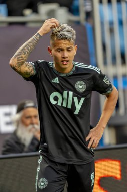 Charlotte FC Orta saha oyuncusu JORDY ALCIVAR (Manta, Ekvador), ABD 'nin Kuzey Carolina eyaletinin Charlotte kentindeki Bank of America Stadyumu' nda FC Cincinnati 'ye karşı oynamaktadır. Charlotte FC düzenlemelerde konuk FC Cincinnati 'yi 2-0 yendi..