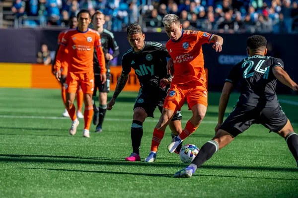 Cincinnati Midfielder Alvaro Barreal Argentyny Gra Przeciwko Charlotte Stadionie Bank — Zdjęcie stockowe