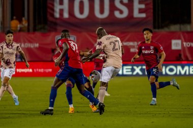 Portland Timber Forward Dairon Asprilla (COL), ABD 'nin Frisco kentindeki Toyota Stadyumu' nda Dallas FC 'ye karşı oynuyor..  