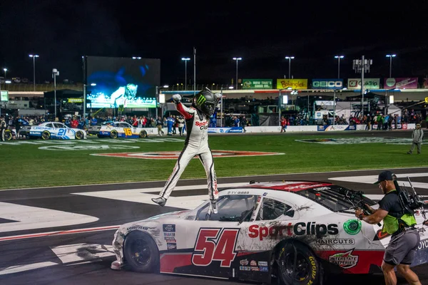 Gibbs Виграє Nalley Cars 250 Atlanta Motor Speedway Гемптоні Штат — стокове фото