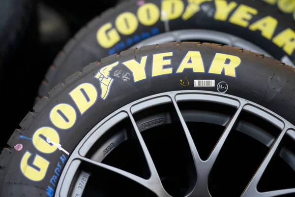 Laços Corrida Com Sujeira Estão Prontos Como Bristol Motor Speedway — Fotografia de Stock