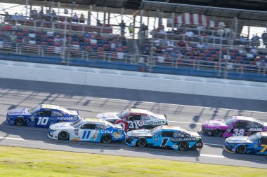 Daniel Hemric Lincoln, AL 'deki Talladega Superspeedway' de Ag-Pro 300 için yarışıyor..