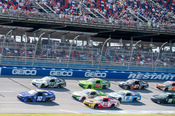 Landon Cassil Tävlar Position För Pro 300 Vid Talladega Superspeedway — Stockfoto