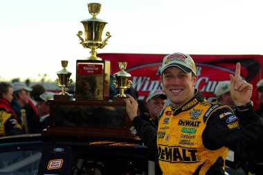 2009 Kasım 2003 - 2023 NASCAR Onur Listesi resmi olarak açıklandı. Ve oy pusulasındaki ilk yılında Matt Kenseth resmen bir onur listesine girecek.. 