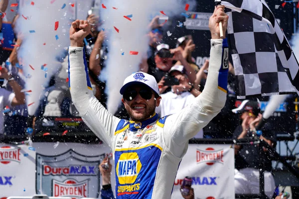 Chase Elliott Wins Duramax Drydene 400 Presented Reladyne Dover Motor — Stockfoto