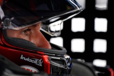 Ross Chastain, Darlington, SC 'deki Darlington Hipodromu' nda Ölüm Aletleri 200 'de antrenman yapmak için piste çıkıyor..