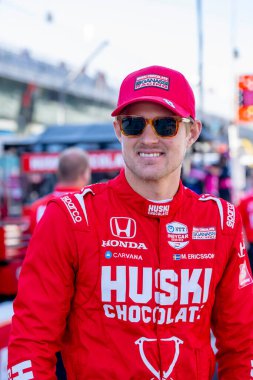 İsveç 'in Kumla kentinden MARCUS ERICSSON (8) Indianapolis Indiana' daki Indianapolis Motor Yarış Pisti 'nde GMR Grand Prix' sine hazırlanıyor..