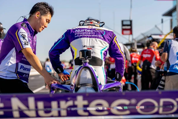 Tokyo, Japonya 'dan TAKUMA SATO (51) Indianapolis' teki GMR Grand Prix için hazırlık yapıyor..
