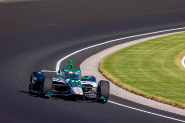 Cambridge, İngiltere 'den CALLUM LLOTT (R) (75) Indianapolis 500 için Indianapolis Motor Speedway, Indiana.
