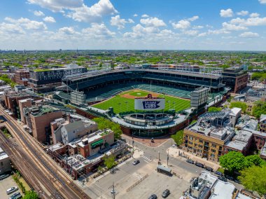 Garantili Rate Field, Chicago, Illinois 'de bulunan bir beyzbol stadyumudur.. 