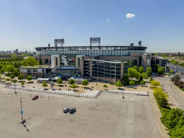 Garantili Rate Field, Chicago, Illinois 'in güneyinde bulunan bir Beyzbol ligi stadyumu.. 