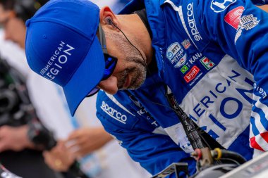 Barselona, İspanya 'dan ALEX PALOU (10) Indianapolis Motor Speedway Indianapolis, Indiana, ABD' de yarışmaya hak kazanmıştır..