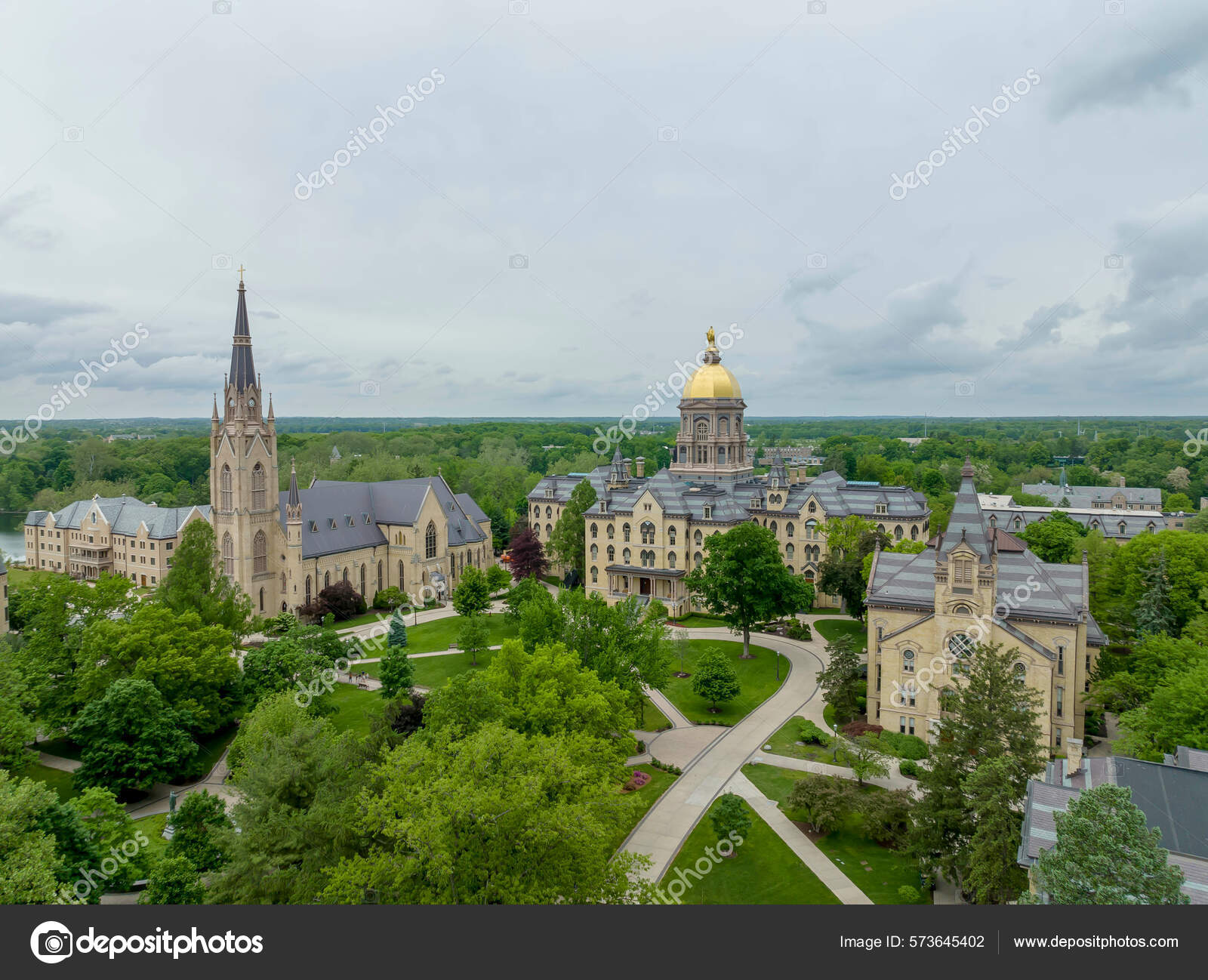 100+] Fondods de la Universidad de Notre Dame | Wallpapers.com, image size:1600x1298