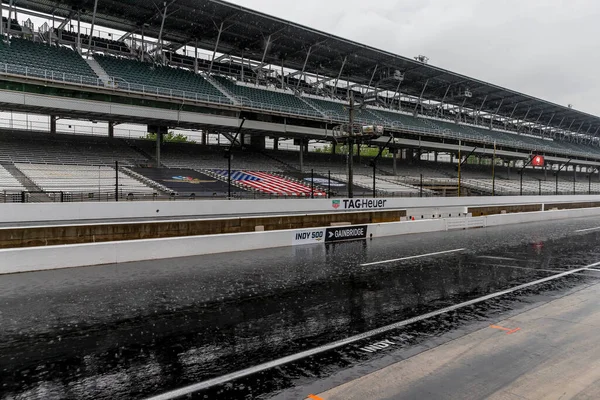 印第安纳波利斯高速道 Indianapolis Motor Speedway 是印第安纳波利斯500的Indycar系列赛的东道主 位于美国密歇根州印第安纳波利斯 — 图库照片