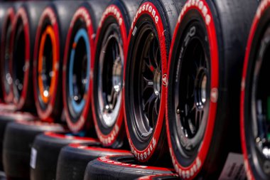 INDYCAR SERIES Detroit, MI, ABD 'deki Chevrolet Detroit Grand Prix' sine katılmaya hak kazandı..