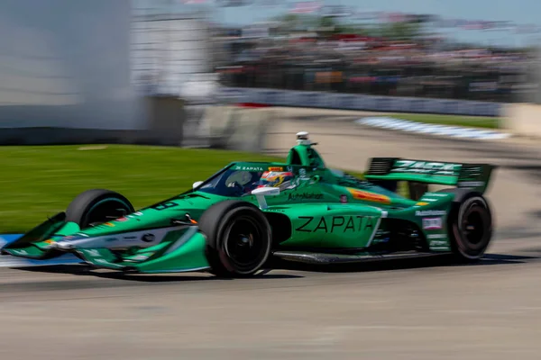 Cenevre, İsviçre 'den ROMAIN GROSJEAN (28), Detroit MI' deki Belle Isle Park 'ta yapılan Chevrolet Detroit Grand Prix antrenmanı sırasında virajlarda koşuyor..