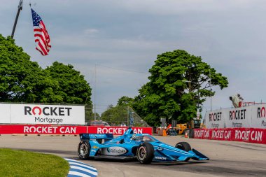 Christchurch, Yeni Zelanda 'dan SCOTT MCLAUGHLIN (3) Detroit' teki Belle Isle Park 'ta yapılan Chevrolet Detroit Grand Prix sırasında virajlarda yarışır..