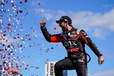 Daniel Suarez, Sonoma, CA 'da Toyota / Save Mart 350' yi kazandı..