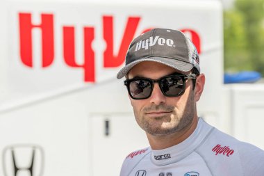 Bassingham, İngiltere 'den Jack HARVEY (45) Lexington OH' da bulunan Ohio Spor Otomobili Kursu 'nda Honda Indy 200 antrenmanına hazırlanıyor..