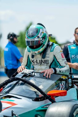 Kanada 'nın Stouffville kentinden DALTON KELLETT (4) Toronto' daki Toronto Caddeleri Sergisi 'nde Honda Indy Toronto için prova yapmaya hazırlanıyor..