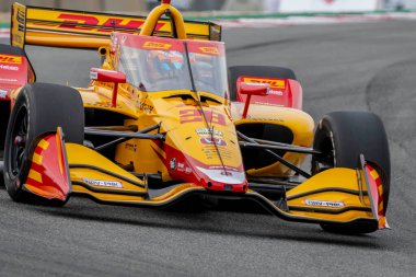 Cenevre, İsviçre 'den ROMAIN GROSJEAN (28) Monterey' deki WeatherTech Raceway Laguna Seca 'da düzenlenen Firestone Grand Prix tatbikatı sırasında virajlardan geçer..