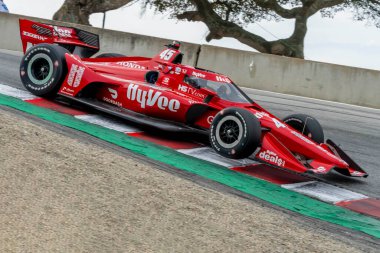 Bassingham, İngiltere 'den Jack HARVEY (45) Monterey' deki WeatherTech Raceway Laguna Seca 'da düzenlenen Firestone Grand Prix antrenmanı sırasında virajlardan geçiyor..