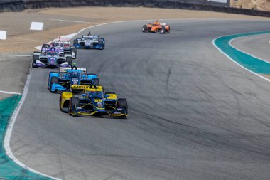 Valencia, Kaliforniya 'dan COLTON HERTA (26) Monterey' in Firestone Grand Prix 'sinde Monterey' deki WeatherTech Raceway Laguna Seca pistinde yarışır..