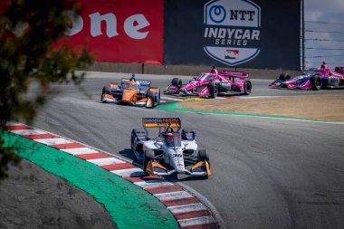 HRİSTAN LUNDGAARD (30) (R) (Hedensted, Danimarka) Monterey 'deki WeatherTech Raceway Laguna Seca' da düzenlenen Firestone Grand Prix sırasında virajlarda yarışır..